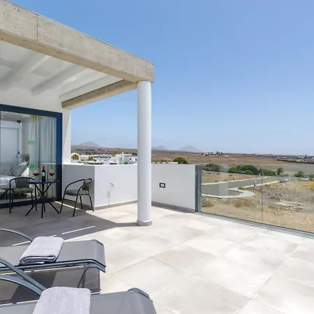 Ereza Salitre Feriehus Puerto Calero
